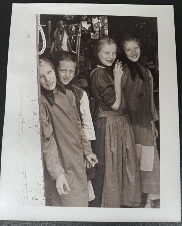 Tom Stoddart (British) "The Girls" Vintage Gelatin Silver Print, Grandview Store